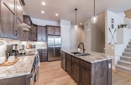 Loveland Apartment | Lovely Townhome at the TPC Golf Course