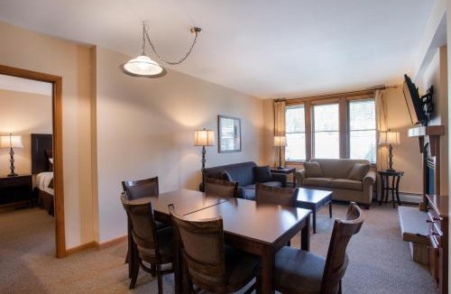 Winter Park Apartment | Lovely Zephyr Mountain Lodge condo with Continental Divide and Village Views condo