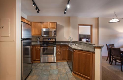 Winter Park Apartment | Lovely Zephyr Mountain Lodge condo with Continental Divide and Village Views condo