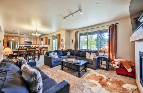 Winter Park Condo | Lux 2B/2B Dwtn Condo w/clubhouse, faces Hideaway Park stage/sledding hill,WiFi