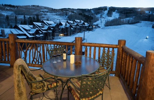 Avon Condo | Luxe 2-Story Ritz Penthouse | Ski In/Ski Out Chalet | Curated Stay