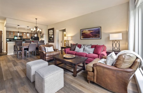 Beaver Creek Condo | Luxe 2BR Beaver Creek Retreat - Balcony Views & Ski-In/Ski-Out Access