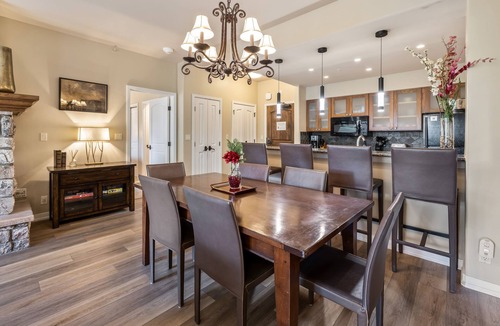 Beaver Creek Condo | Luxe 2BR Beaver Creek Retreat - Balcony Views & Ski-In/Ski-Out Access