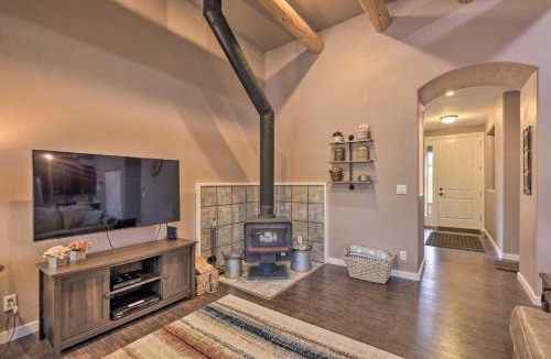 Mancos House | Luxe 5-Acre Mancos Home about 1 Mi to Mesa Verde