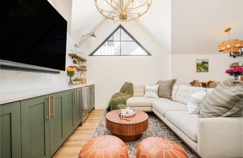 Sloan Lake Apartment | Luxe Designer Flat on Sloans Lake with Rooftop Deck