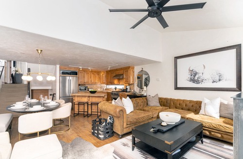 Telluride Condo | Luxe Lodge Life | Walk to Ski, Trails & Town | Park Like Setting