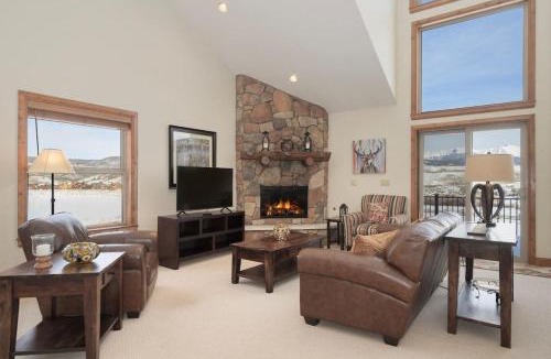 Pole Creek House | Luxe MTN Escape 15 min to Winter Park Base