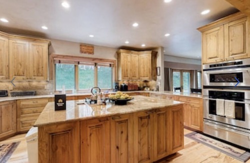 Avon House | Luxurious 6 bedroom home inside Beaver Creek Resort