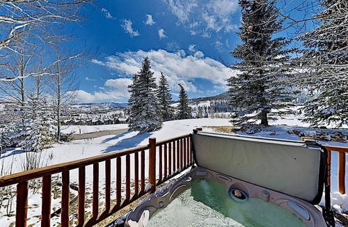 Cordillera House | Luxurious Cordillera Estate 5 BR, Private Hot Tub