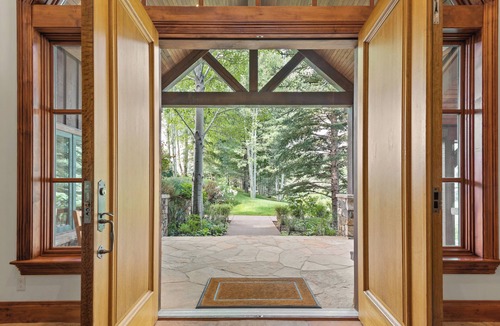 Aspen House | Luxurious Mountain Top Private 5-bedroom estate 15 min from Aspen