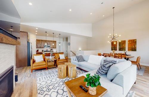 Purgatory House | Luxurious Escape