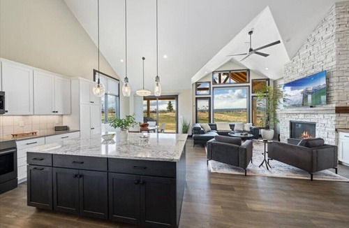 Montrose Villa | Luxurious Villa on Bridges golf course, only an hour from Telluride
