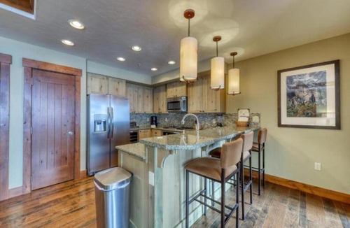Peak 8 Apartment | Luxury 2 Bedroom Ski In, Ski Out One Ski Hill Residence Located At The Base Of Peak 8 With Outdoor Plaza