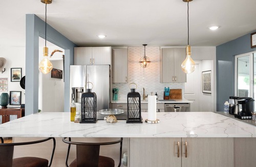 Virginia Village House | Luxury 3b/3b- Hot tub, Sauna, Personal Gym