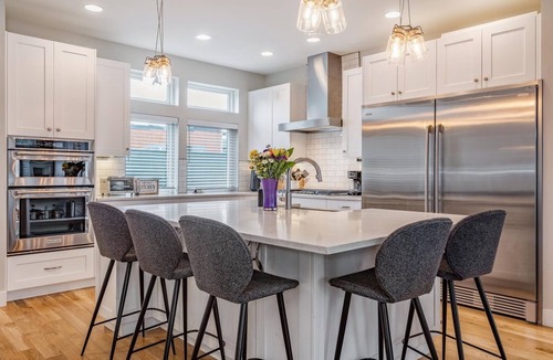 Highland House | Luxury 5-Bedroom Home in LoHi, Amazing rooftop deck. 3,000 sqft