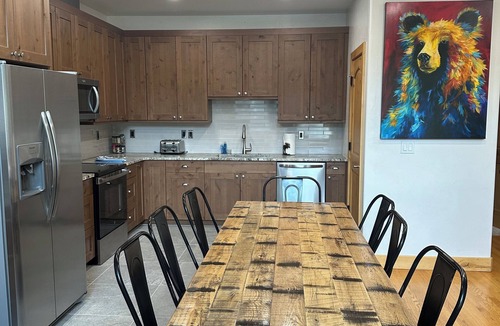 Winter Park House | Luxury 5br 4.5 Bath, 2 Primary Bedrooms! Across from Ski Resort. License 005650
