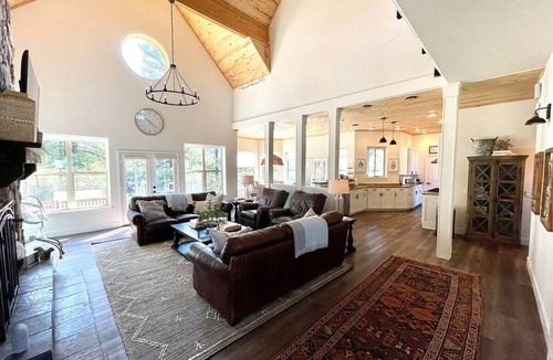 San Juan River Village House | Luxury Alpine Chalet-Perfectly Located+ View! Close to River