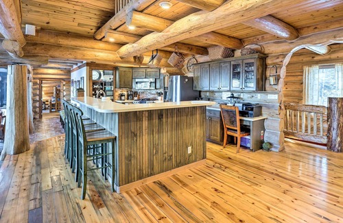 Quandary Village Cabin | Luxury Breckenridge Cabin w/ Mountain Views