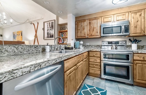 Peak 9 Condo | Luxury Condo at Breckenridge's only ski-in AND ski-out downtown location