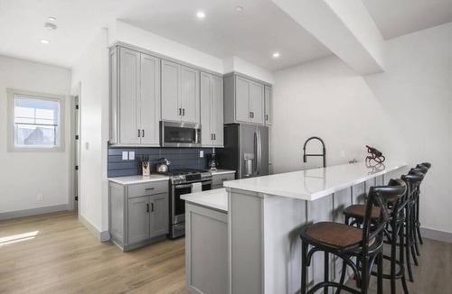 Grand Elk Ranch House | Luxury Condo, Sleeps 6! 20 min to RMNP, Ski Granby Ranch, Winter Park, GrandLake