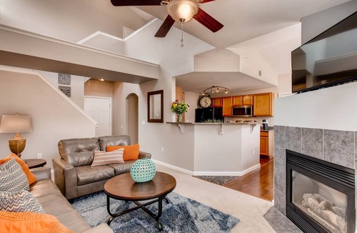 Englewood Condo | LUXURY FURNISHED CONDO NEAR DTC, DISH NETWORK & STARZ CORPORATE, & CENT AIRPORT