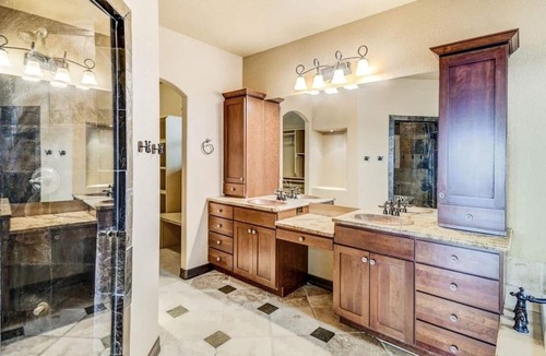 Larkspur House | Luxury home on 120 acres. Amazing Views. 6-beds