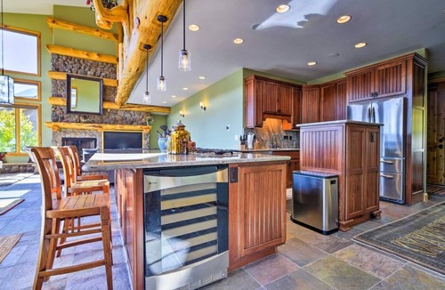 Fraser House | Luxury Home w/Hot Tub & Winter Park Ski Mtn Views!