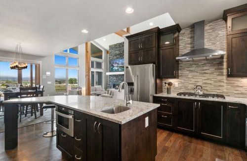 Galeton Villa | Luxury Home with Spectacular Rocky Mountain Views!