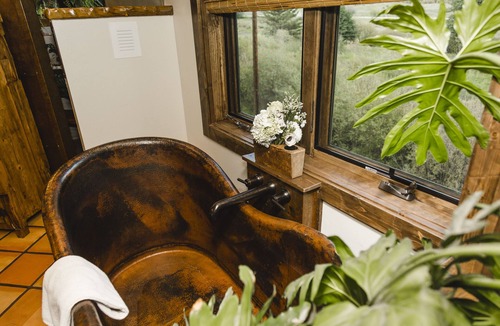 Creede Cabin | Luxury ranch cabin for 12, dog friendly with hot tub, private valley with creek!