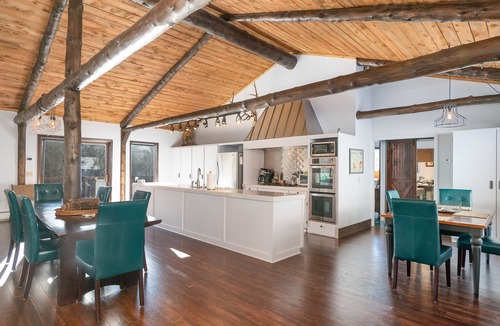 Allenspark House | Luxury Retreat Property near Estes Park with uninterrupted Mountain Views