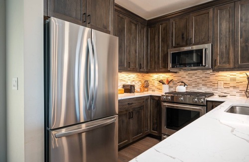 Rendezvous House | Luxury River Run 75 I Great Views I Private Hot Tub I Best Price I Discounted Attractions
