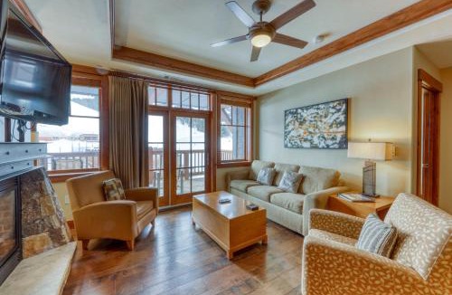 Peak 8 Apartment | Luxury Ski Hill Condos