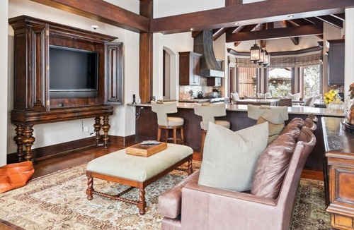 Avon House | Luxury Ski-in/out Estate + Game Room | Paragon
