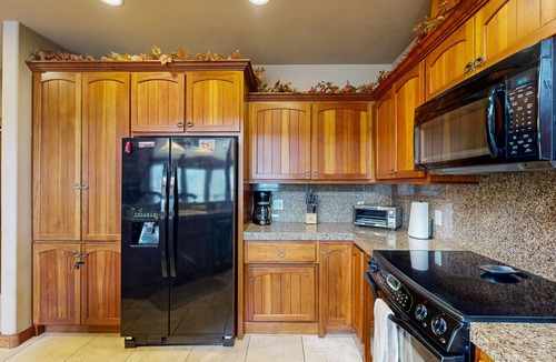 Purgatory Condo | Luxury Ski-In/Ski-Out Home w/Fireplace, Jetted Tub, & Shared Pools/Hot Tubs