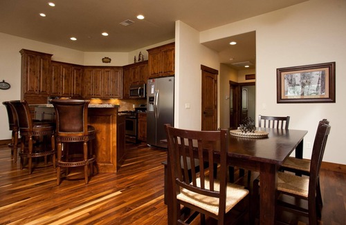 Durango House | Luxury Townhome - Great Views - 4 Miles from Downtown - Central AC