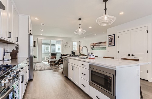 Arvada House | Luxury Townhome - Olde Town Arvada