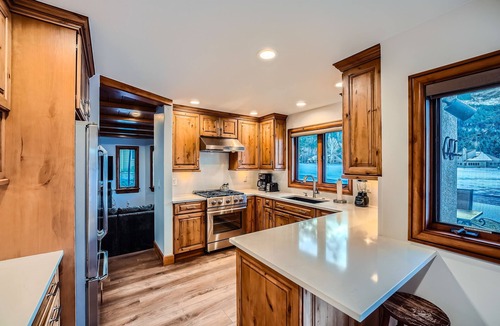 Eagle-Vail House | Luxury Vail Beaver Creek Home 4bd Private Hot Tub. Golf. Ski. View. AC