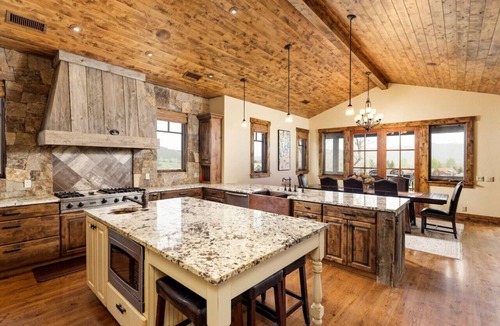 Carbondale House | Magnificent Mountain Home in River Valley Ranch