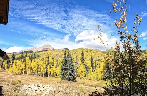Purgatory House | Magnificent Townhome! Epic Mountain Views! 2 Miles to Purgatory Heated Pool !