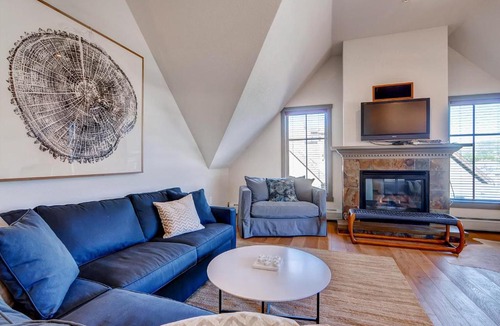 Peak 9 House | Main Street Station IV