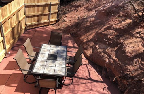 Manitou Springs House | Manitou Springs Downtown Escape