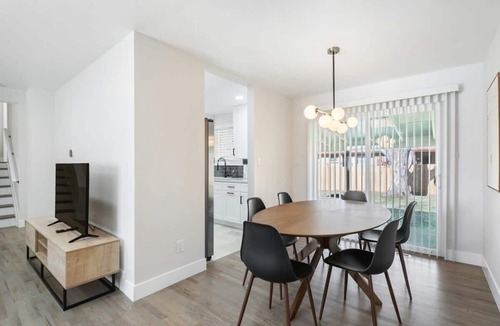 Northwest Arvada House | Marbella - Modern 4-BR Retreat Chef's Kitchen