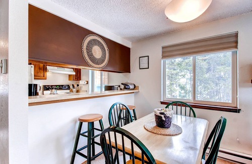 Warrior's Mark Condo | Mark IX #8: Outstanding Location - Close to Town and Slopes - Free Shuttle