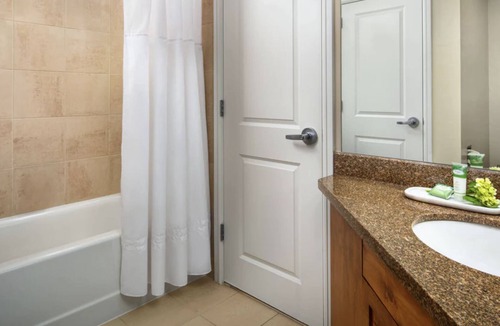 Highland Meadows Hotel | MARRIOTT'S STREAMSIDE EVERGREEN AT VAIL! A FAMILY VACATION RESORT IN VAILn