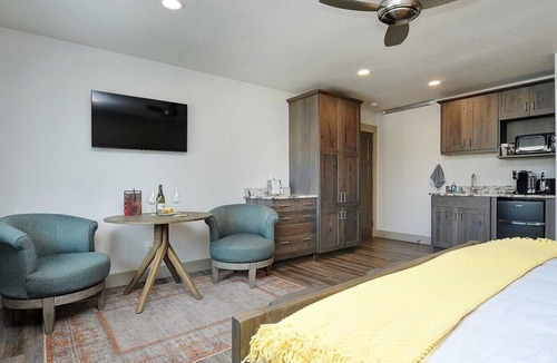 Westcliffe Apartment | Mattie's Lofts has transitioned to new management.