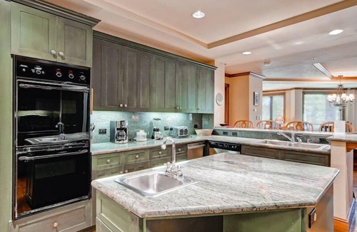 Highlands Townhomes Condo | McCoy Peak 101 - 4 Bedroom Residence
