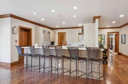 Highlands Townhomes Condo | McCoy Peak 204 - 4 Bedroom Residence