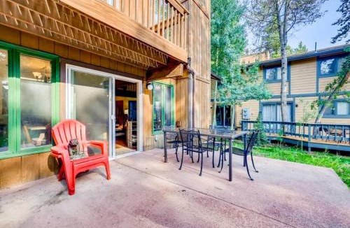 Frisco House | Meadow Lodge - Dog Friendly!