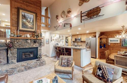 Vail House | Meadow Run, Unit 15