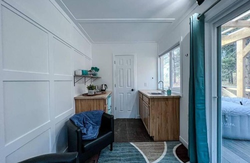 Colorado Springs Villa | Micah Tiny Home #2 Hot Tub on five acres!